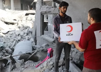 Türk Kızılay Gazze'ye yeni gemi yollayacak Türk Kızılay Gazze’ye yeni gemi yollayacak