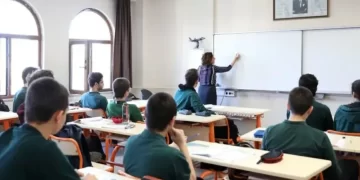 Liselerde 2+2 modeli tartışılıyor