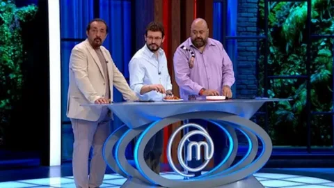 MasterChef'te eleme adayı kim oldu? Dokunulmazlık oyununu hangi takım kazandı? masterchef yedeklerden kim kazandi habermeydan
