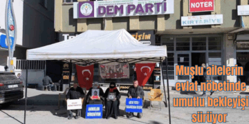 Muşlu ailelerin, evlat nöbetinde umutlu bekleyişi sürüyor! Muşlu ailelerin, evlat nöbetinde umutlu bekleyişi sürüyor!