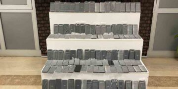 Muş’ta, 218 gümrük kaçağı cep telefonu ele geçirildi!