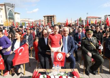 Muş'ta, Cumhuriyet'in 102. yılı coşkuyla kutlandı! Muş’ta, Cumhuriyet’in 102. yılı coşkuyla kutlandı!