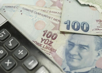 Sigara ve cep telefonunda ÖTV oranları yeniden düzenlendi Sigara ve cep telefonunda ÖTV oranları yeniden düzenlendi