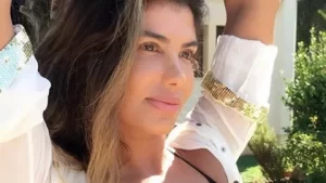 sarkici Haticeye Paris Hilton surprizi1 habermeydan