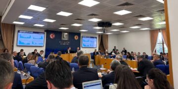 SGK Başkanı’nın açıklamaları Meclis Komisyonu’nda gerginliğe yol açtı