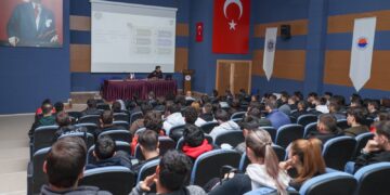 Sinop’ta, Gençlik ve Güvenli Gelecek semineri düzenlendi!