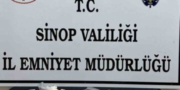 Sinop'ta, uyuşturucu operasyonunda 3 tutuklama! Sinop’ta, uyuşturucu operasyonunda 3 tutuklama!