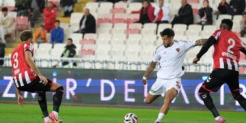 Sivasspor ile Hatayspor puanları paylaştı! Sivasspor ile Hatayspor puanları paylaştı!