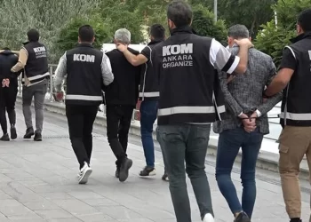 İstanbul’da hayali işlemlerle suç geliri elde edildiği iddiası: 60 şüpheli hakkında gözaltı kararı