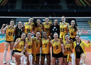 VakıfBank, Beşiktaş’ı zorlanmadan geçti!