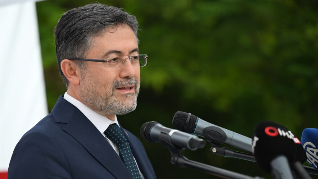 Bakan Yumaklı'dan 11 Kasım Milli Ağaçlandırma Günü'ne ilişkin vatandaşlara çağrı 11 Kasim Milli Agaclandirma Gunu habermeydan