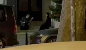 Berkay Tulumbacı ve eşi Ezgi Gergin sokak ortasında kavga etti Berkay Tulumbaci ve esi Ezgi Gergin kavga etti2 habermeydan