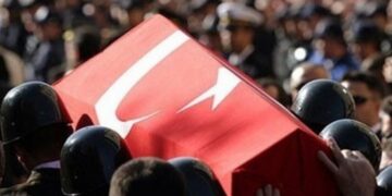 Düşen kargo uçağıyla ilgili siyasilerden taziye mesajı Düşen kargo uçağıyla ilgili siyasilerden taziye mesajı