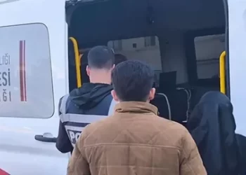 687 Düzensiz Göçmen İle 29 Organizatör Yakalandı