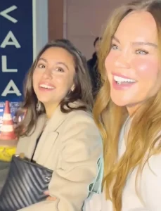 Ebru salli Beren kiz arkadasi yemekte1 habermeydan