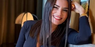 Ece Vahapoğlu kanser mücadelesi veriyor Ece Vahapoğlu kanser mücadelesi veriyor