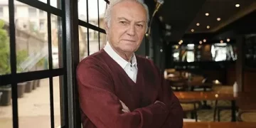 Ediz Hun: Kimse kalmadı, yalnızlık çekiyorum