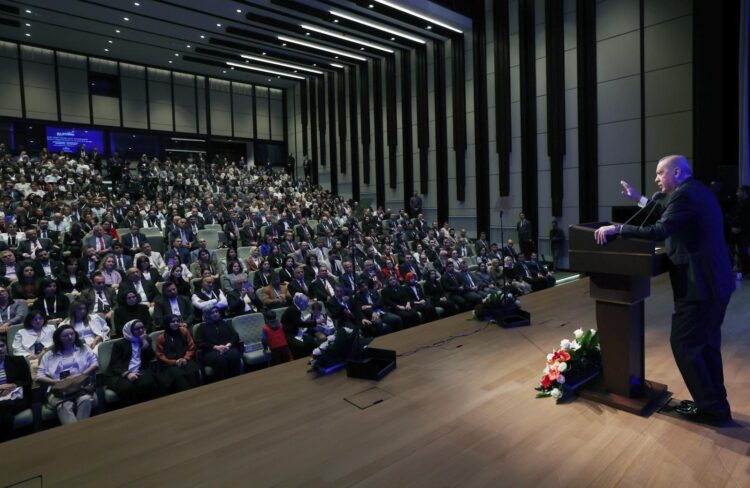 Erdoğan: 2024'te 107 bin 33 kitabı derleyerek Cumhuriyet tarihi rekorunu kırdık Erdogan41 habermeydan