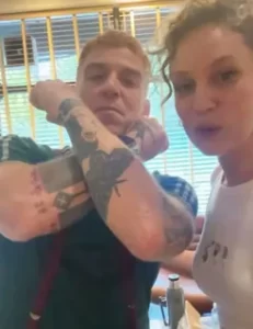 Gokhan ozoguz Farah Zeynep Abdullah birbirlerini takipten cikti1 habermeydan