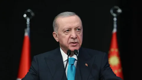 Erdoğan’dan Gürcistan-Azerbaycan sınırında düşen askeri kargo uçağına ilişkin açıklama Gurcistan Azerbaycan sinirinda dusen askeri kargo ucagi habermeydan