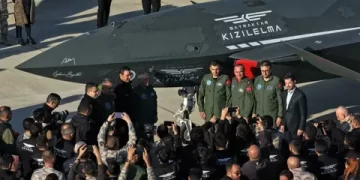 İlk defa bir ülke İHA’larla hava hedefini vurdu