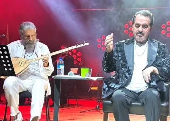 İbrahim Tatlıses Stuttgart’ı salladı