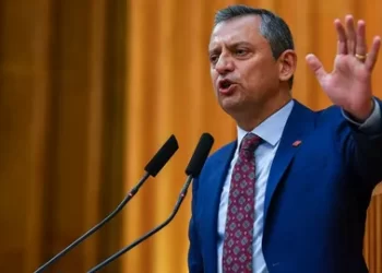 Özgür Özel: Bu Bir İddianame Değil, Darbecilerin Siyasete Yönelik Bir Muhtırasıdır