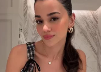 Kerem Bürsin’den, Selin Yağcıoğlu’na: Güzellik kızı