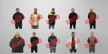 Kırmızı Bültenle ve Ulusal Seviyede Aranan 10 Suçlu Türkiye'ye Getirildi Kırmızı Bültenle ve Ulusal Seviyede Aranan 10 Suçlu Türkiye’ye Getirildi