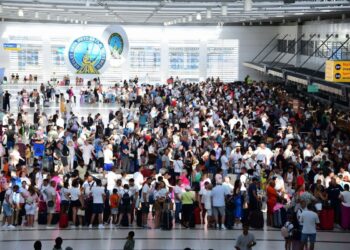 Metropol Havalimanları İstanbul’un Nüfusunu 7’ye Katladı Metropol Havalimanları İstanbul’un Nüfusunu 7’ye Katladı