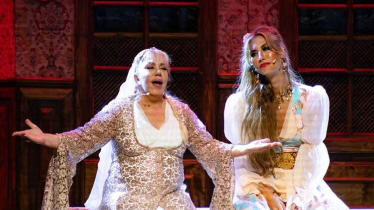 Mine Koşan 'Yedi Kocalı Hürmüz' müzikalini mahkemeye verdi Mine Kosan Yedi Kocali Hurmuz muzikalini mahkemeye verdi habermeydan