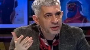 Okan Bayülgen kimdir? Kaç yaşında ve nereli? Okan Bayulgen kimdir2 habermeydan