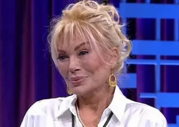 Semiramis Pekkan sağlık durumunu anlattı: Koruma tedavisi alıyorum