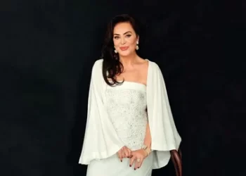 Türkan Şoray için saygı duruşu