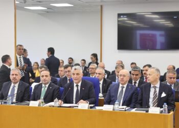 Bakan Bolat: Türkiye'den İsrail'e bütün ürün gruplarında ticaret tamamen durdurulmuştur Bakan Bolat: Türkiye’den İsrail’e bütün ürün gruplarında ticaret tamamen durdurulmuştur