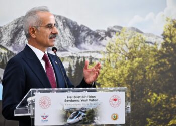 Bakan Uraloğlu duyurdu! Her YHT bileti bir fidan olacak Bakan Uraloğlu duyurdu! Her YHT bileti bir fidan olacak