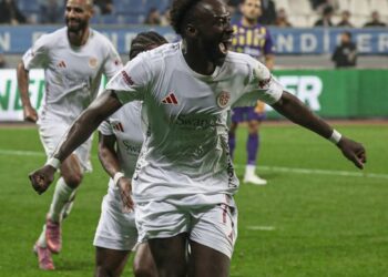 Antalyaspor, İstanbul’dan 3 puanla dönüyor!