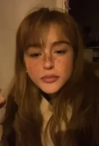 Asena Keskinci'den Evrim Akın açıklaması: Yıllardır babamla birlikte aynı evde yaşıyor asena Keskinciden Evrim Akin aciklamasi1 habermeydan