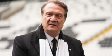 Beşiktaş’tan, Hasan Arat’a hem ibra hem de ihraç şoku!