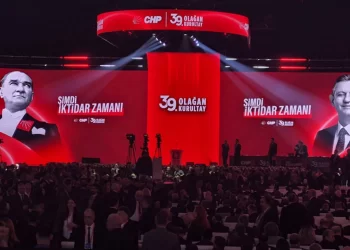 CHP’de kurultay maratonu başladı: “Esas mesele iktidar olmak”