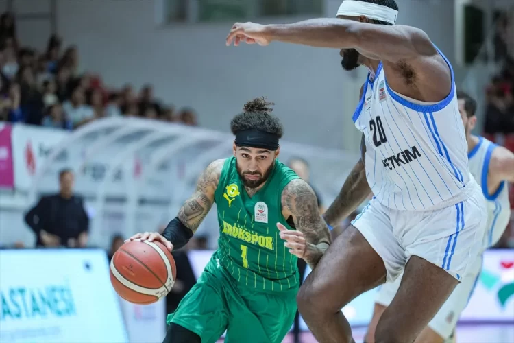 Esenler Erokspor, Aliağa Petkimspor'u deplasmanda geçti! esenler erokspor aliaga petkimsporu deplasmanda gecti habermeydan