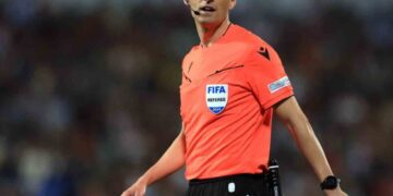 Fenerbahçe-Ferençvaroş maçının hakemi açıklandı!