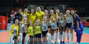 Fenerbahçe, Kuzeyboru'yu set vermeden geçti! Fenerbahçe, Kuzeyboru’yu set vermeden geçti!