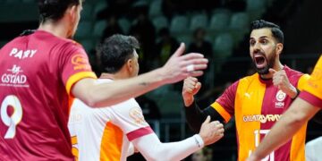 Fenerbahçe Medicana 2-3 Galatasaray HDI Sigorta Fenerbahçe Medicana 2-3 Galatasaray HDI Sigorta