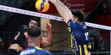 Fenerbahçe Medicana 2-3 İstanbul Gençlik