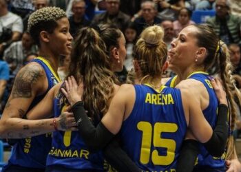 Fenerbahçe Medicana’dan Aydın’da 7’de 7!