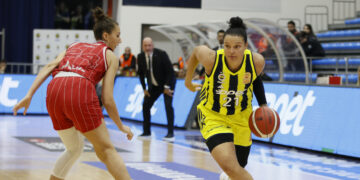 Fenerbahçe Opet, BOTAŞ'ı farklı geçti! Fenerbahçe Opet, BOTAŞ’ı farklı geçti!