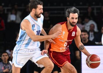 Galatasaray, Türk Telekom’a son çeyrekte kaybetti!