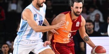 Galatasaray, Türk Telekom’a son çeyrekte kaybetti!