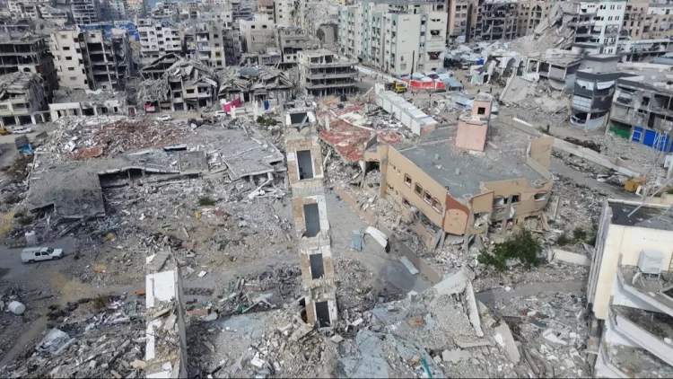 İsrail, ateşkese rağmen Gazze’de yoğun saldırılara devam etti İsrail, ateşkese rağmen Gazze’de yoğun saldırılara devam etti.